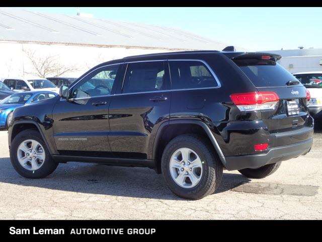 2017 Jeep Grand Cherokee 4x2 Laredo 4dr SUV